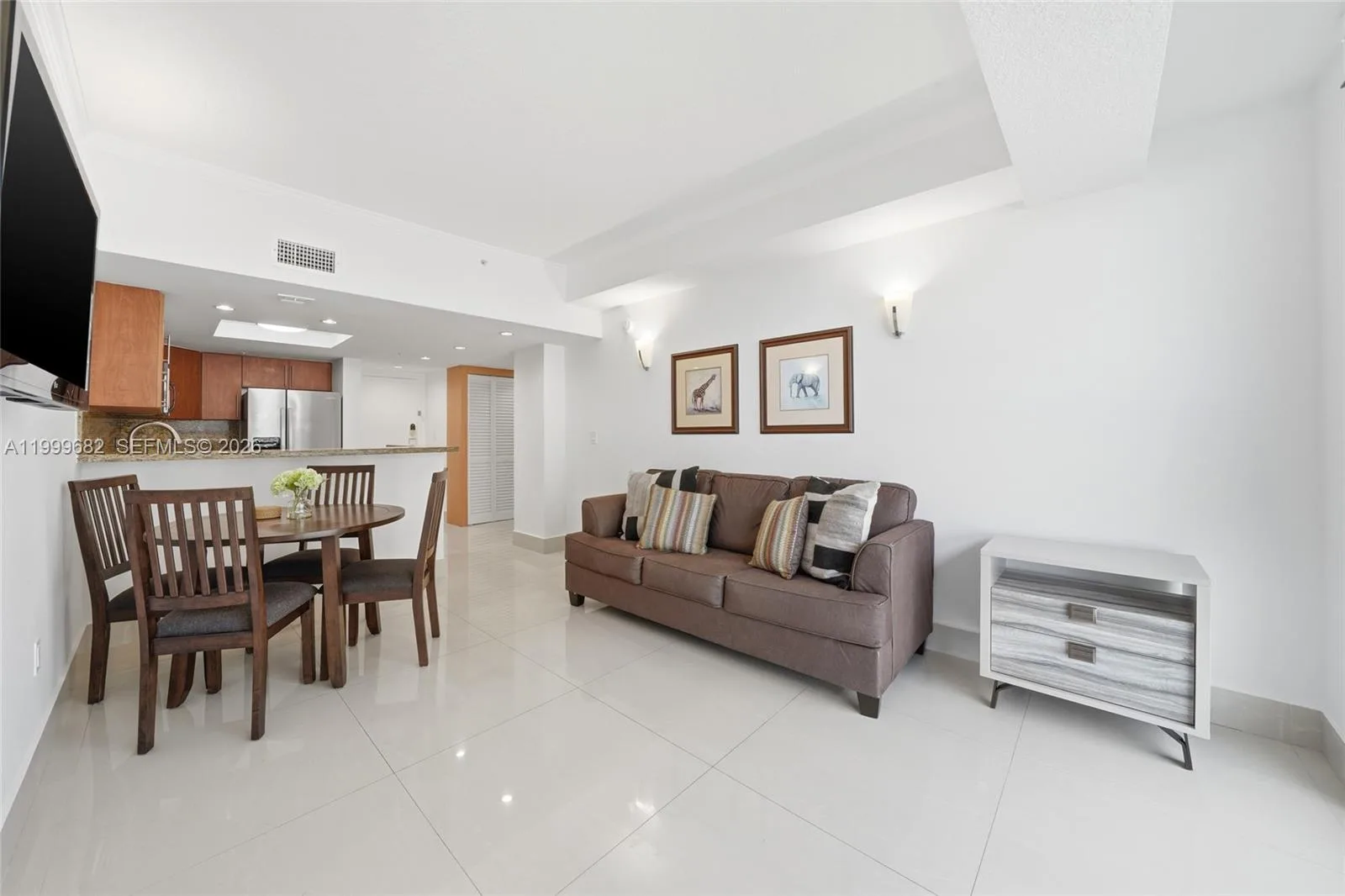 2951 S Bayshore Dr # 1111, Miami, FL 33133