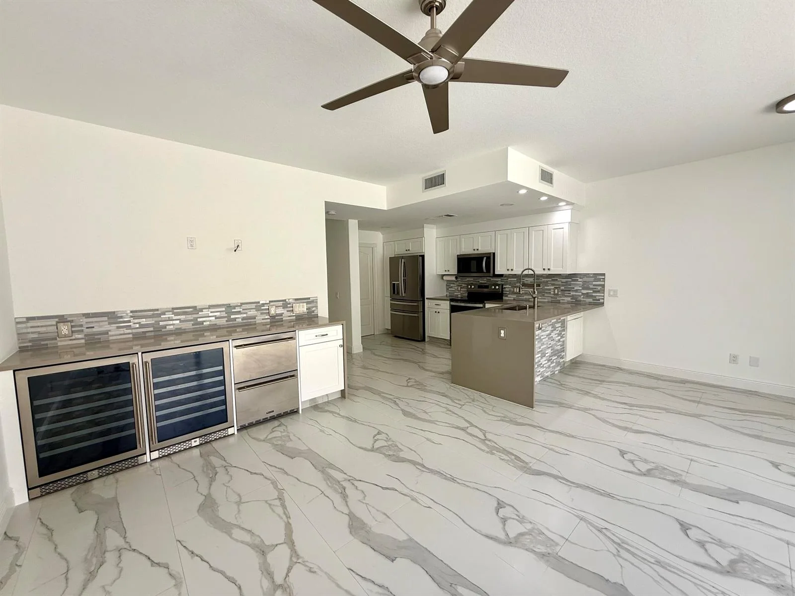117 Waterford Drive, Jupiter, FL 33458 photo 4