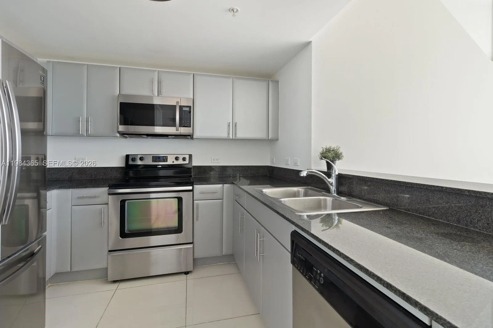 1861 NW North River Dr # 3, Miami, FL 33125 photo 2