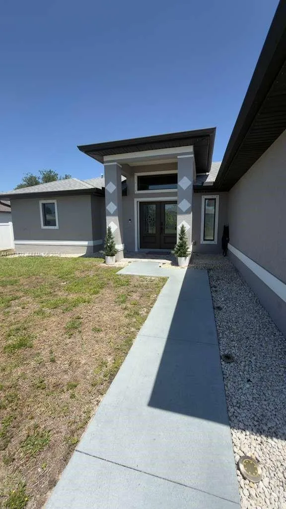 4407 SW 16th PL, Cape Coral, FL 33914 photo 2