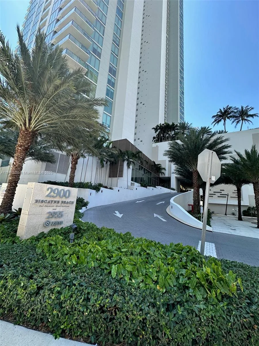 2900 NE 7th Ave # 2708, Miami, FL 33137 photo 2