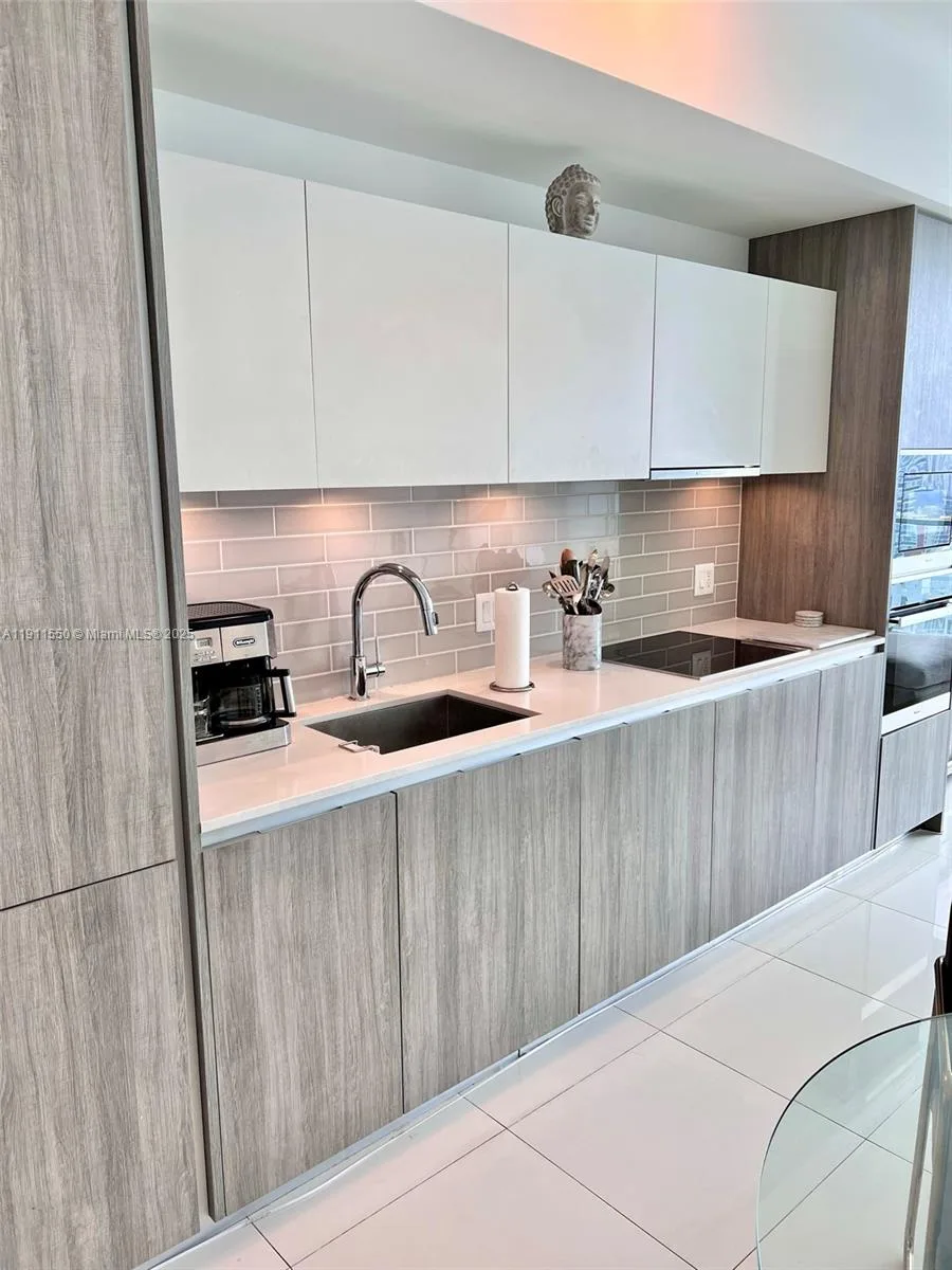 2900 NE 7th Ave # 2708, Miami, FL 33137 photo 9