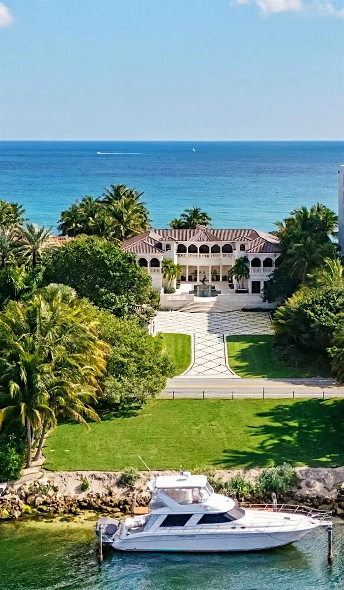 1075 Hillsboro Mile, Hillsboro Beach, FL 33062