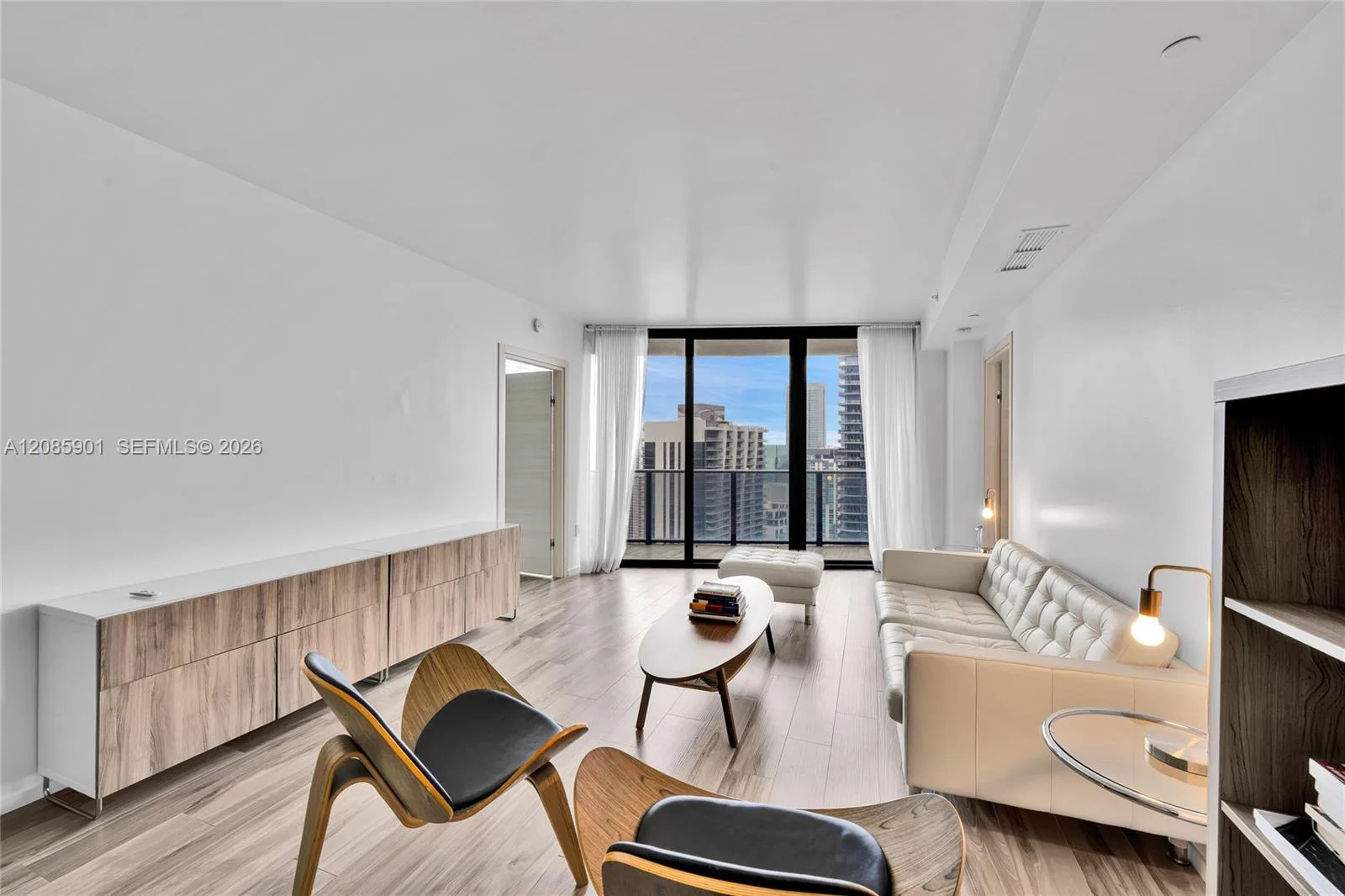 801 S Miami Ave # 4602, Miami, FL 33130