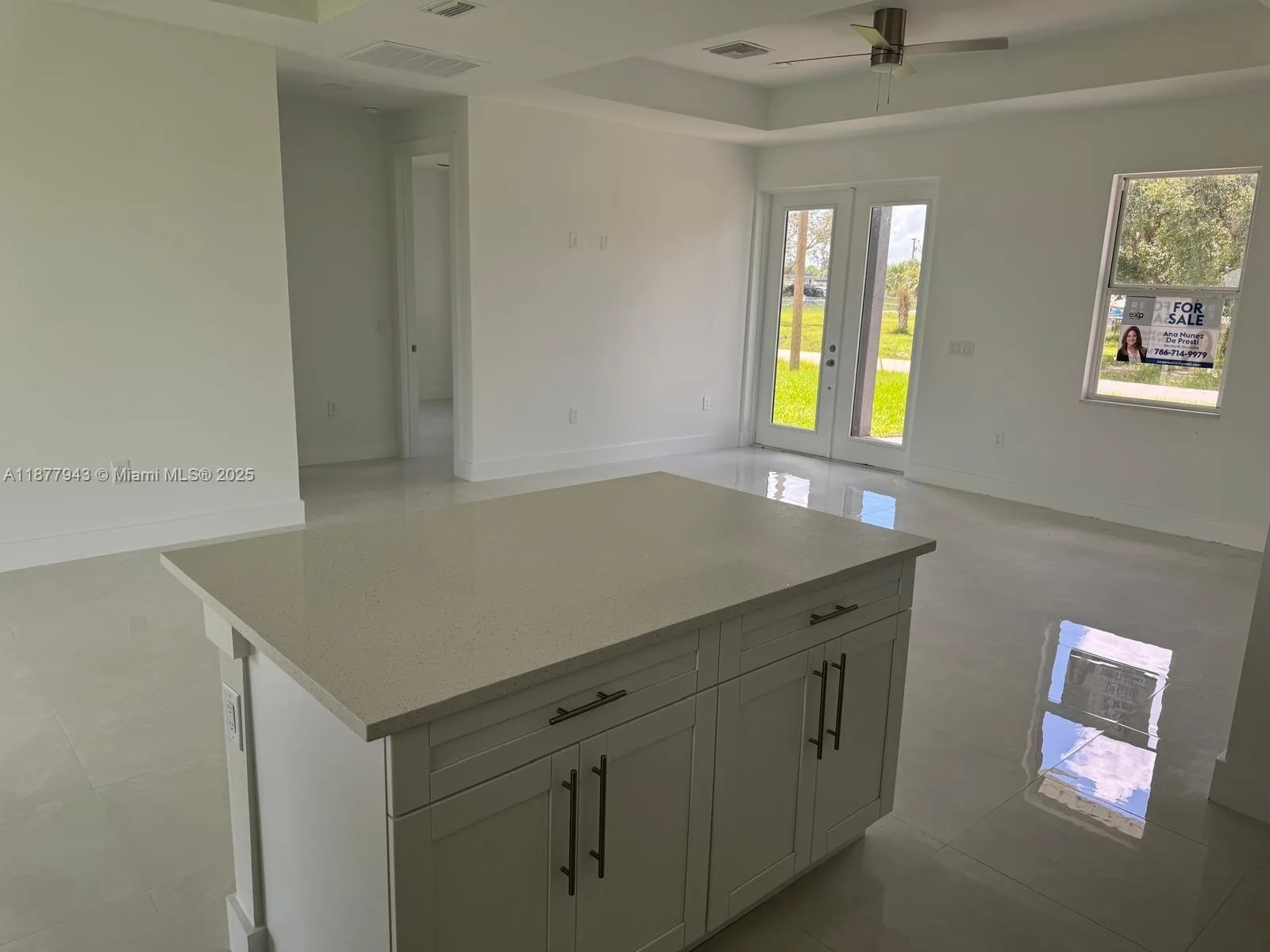 2044 Crawford Ave N, Lehigh Acres, FL 33971 photo 5