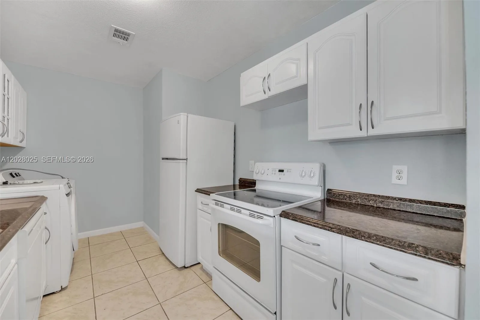 3793 NW 213th Ter, Miami Gardens, FL 33055