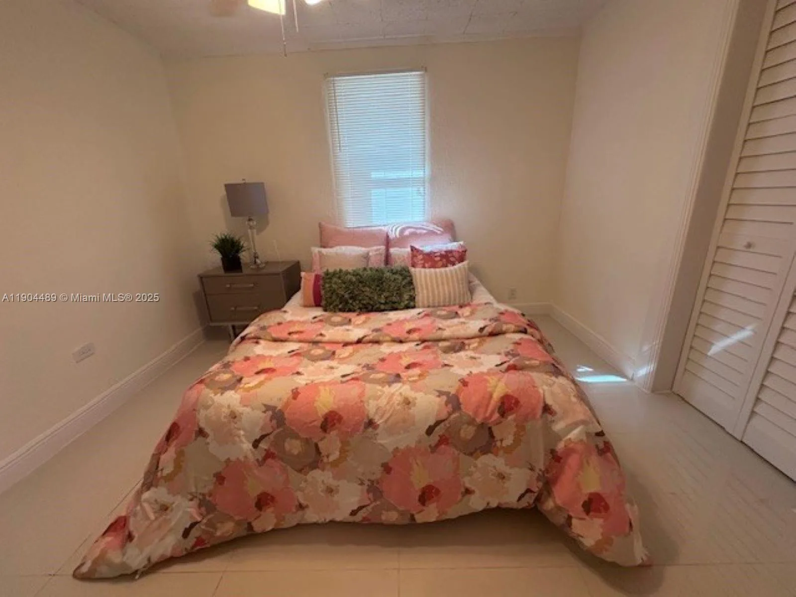 2898 NW 6th Ct, Fort Lauderdale, FL 33311 photo 10