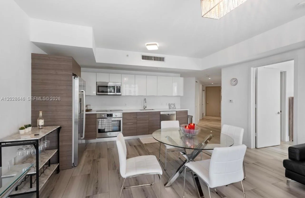 1010 SW 2nd Ave # 609, Miami, FL 33130 photo 10