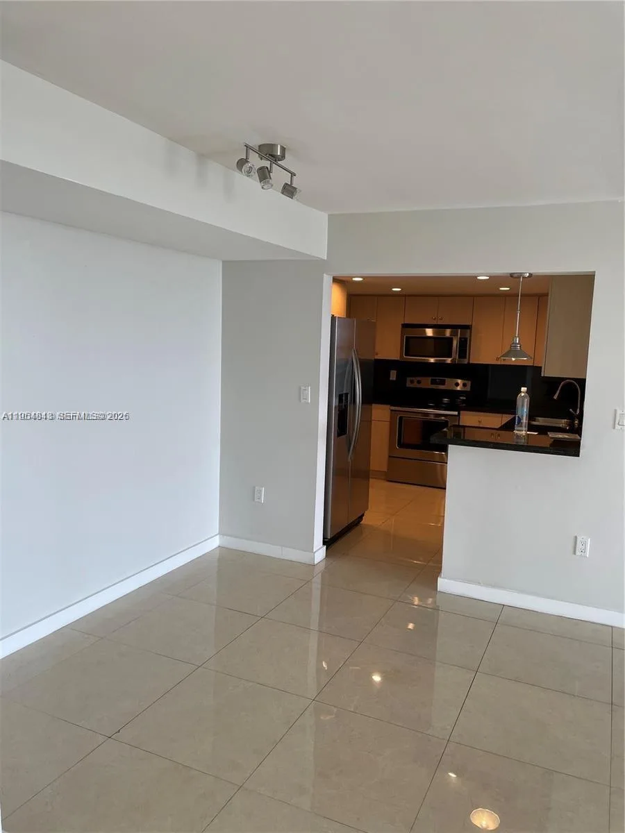 13155 Ixora Ct # 901, North Miami, FL 33181 photo 3