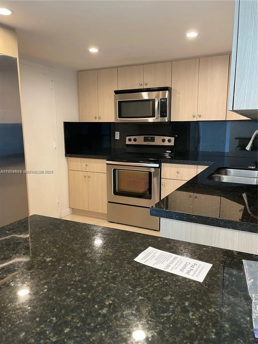 13155 Ixora Ct # 901, North Miami, FL 33181 photo 4