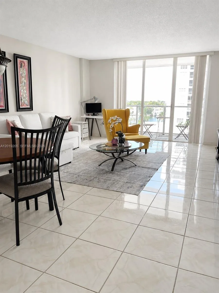 5701 Collins Ave # 511, Miami Beach, FL 33140