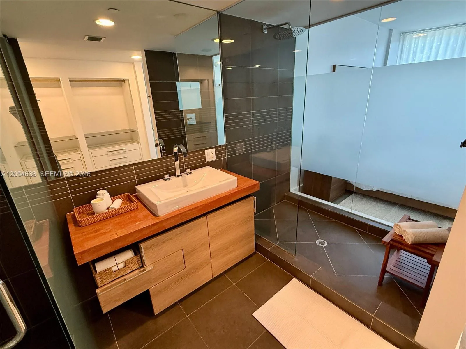 2155 Washington Ct # 210, Miami Beach, FL 33139 photo 10