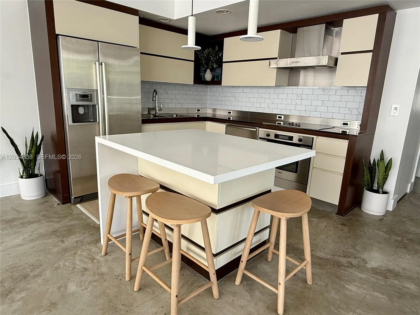 2155 Washington Ct # 210, Miami Beach, FL 33139 photo 3