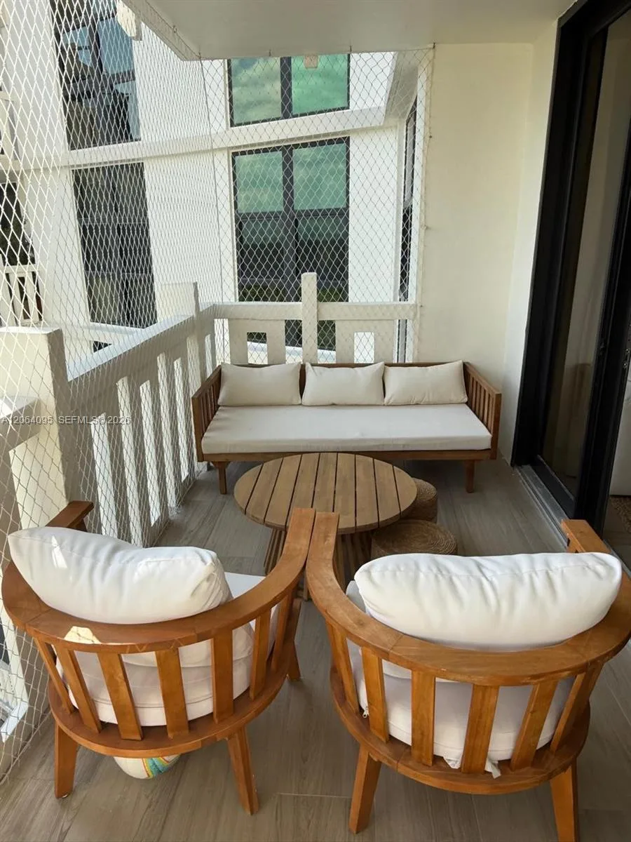 1111 Crandon Blvd # B1004, Key Biscayne, FL 33149 photo 8