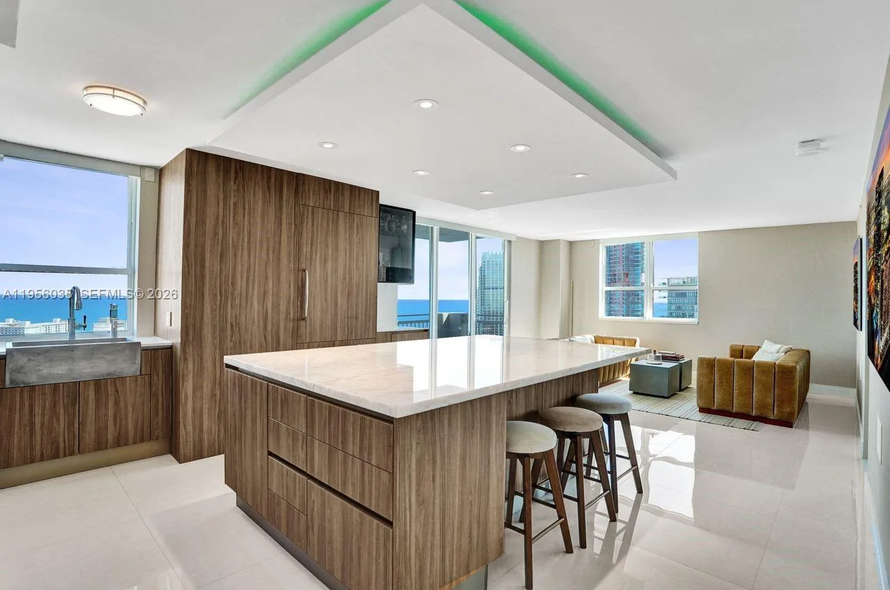90 Alton Rd # 2701, Miami Beach, FL 33139