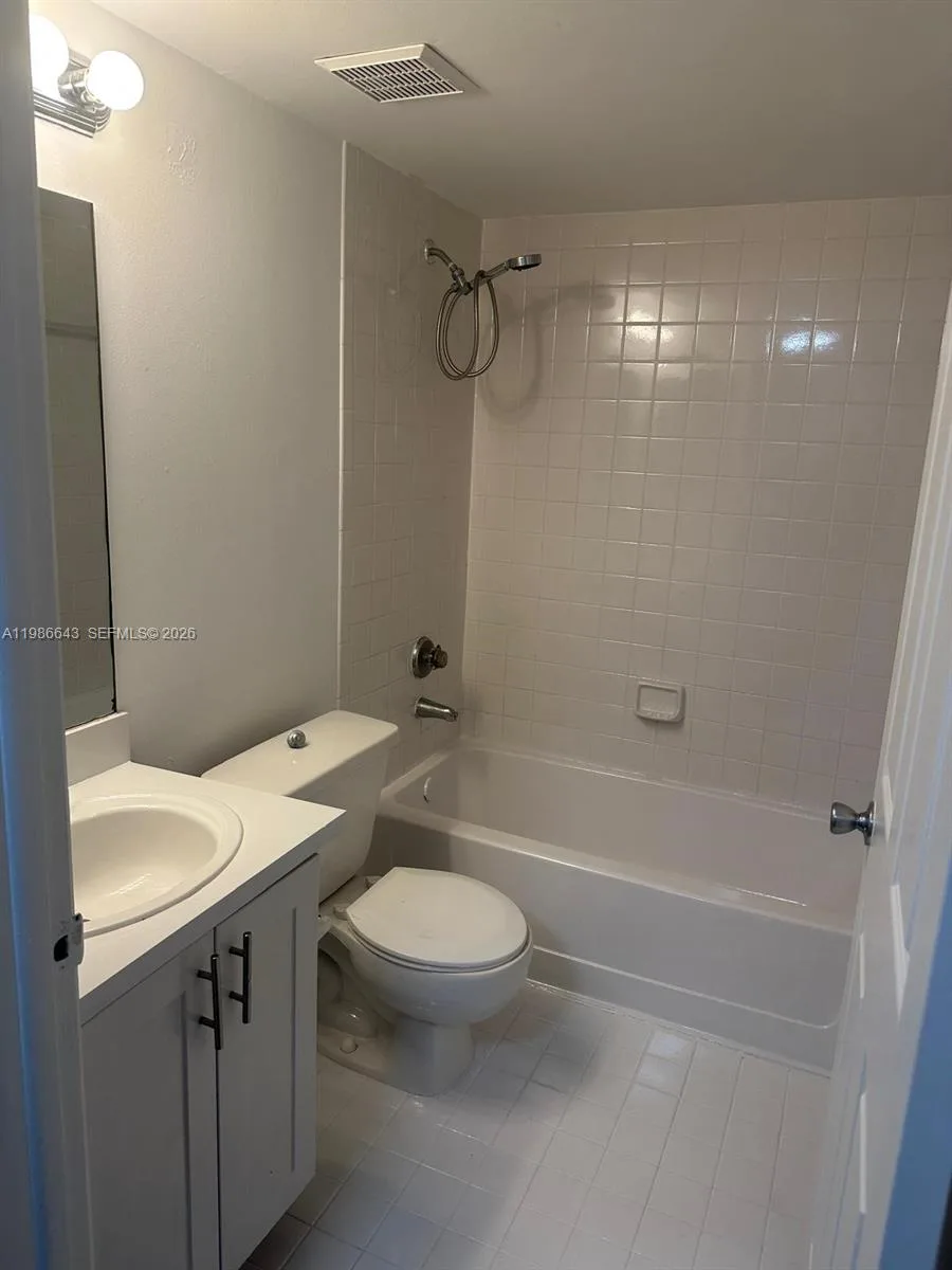 9777 Nob Hill Ct # 9777, Sunrise, FL 33351 photo 10