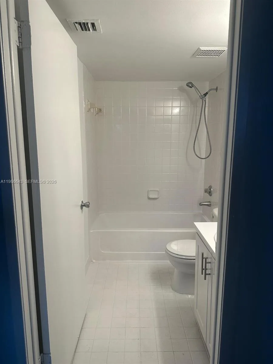 9777 Nob Hill Ct # 9777, Sunrise, FL 33351 photo 3
