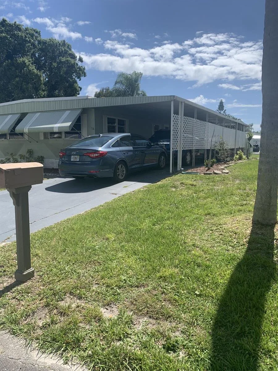 14 Del Prado Street, Port St. Lucie, FL 34952