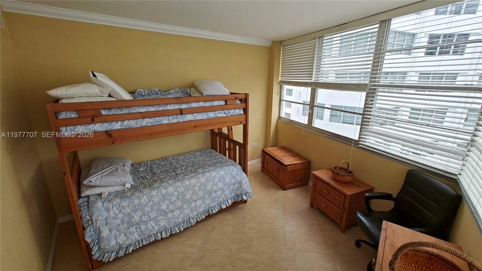 825 Brickell Bay Dr # 841, Miami, FL 33131 photo 12