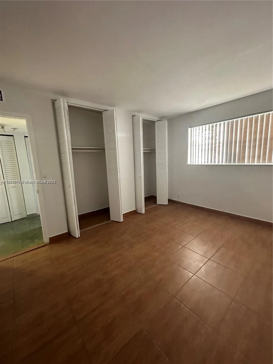 1100 NE 1st Ct # 105, Hallandale Beach, FL 33009 photo 3