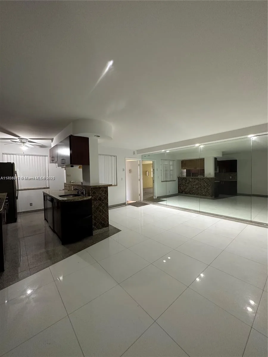 1100 NE 1st Ct # 105, Hallandale Beach, FL 33009 photo 4