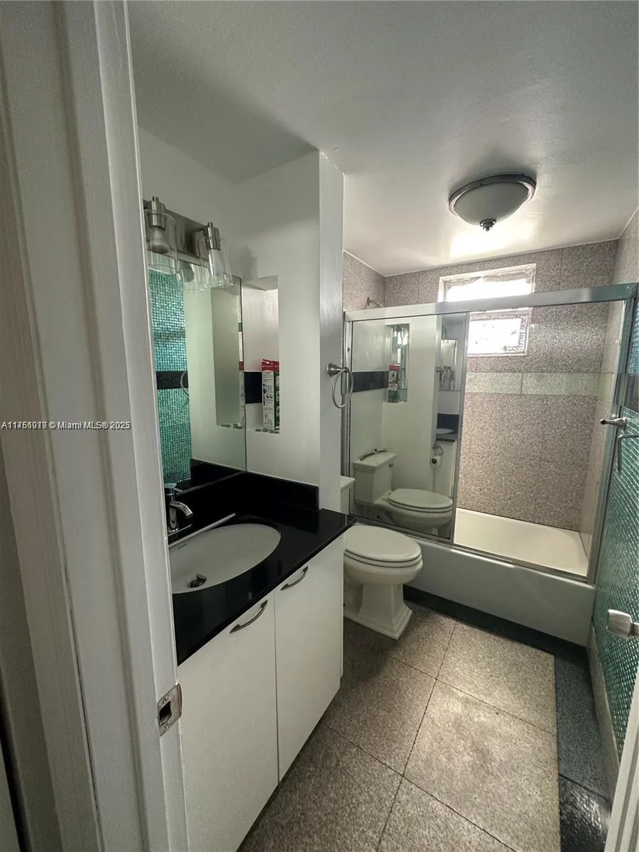1100 NE 1st Ct # 105, Hallandale Beach, FL 33009 photo 5