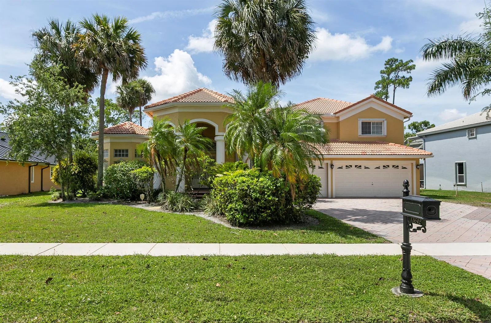 15642 Cypress Park Drive, Wellington, FL 33414