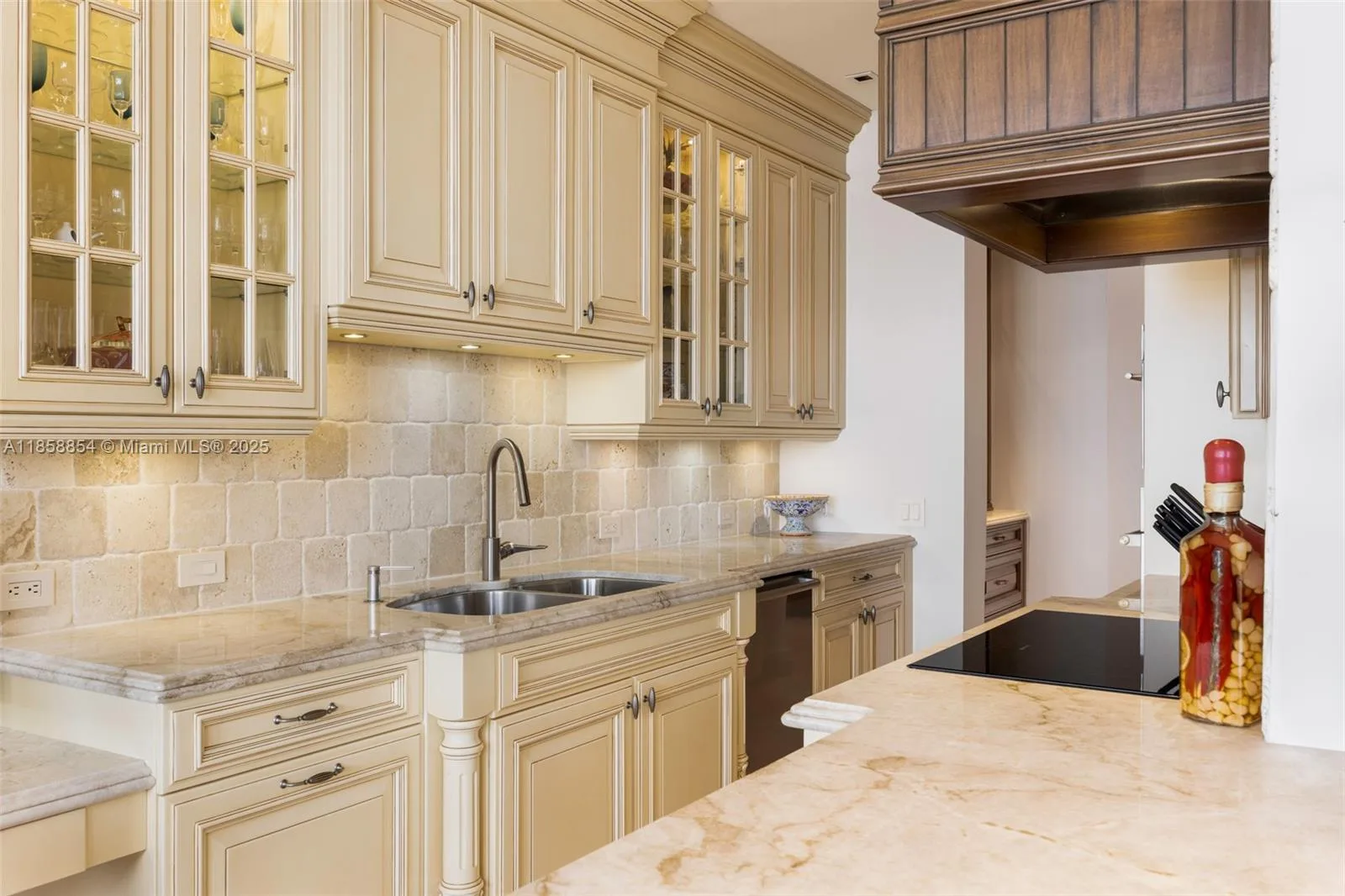 1581 Brickell Ave # T104, Miami, FL 33129 photo 10