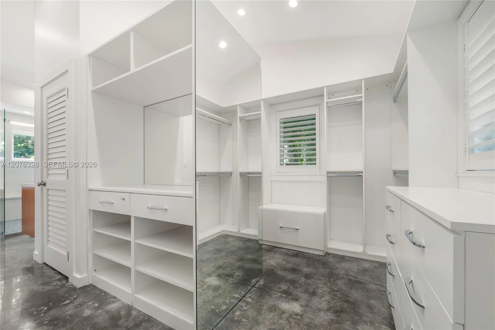 100 Sarto Ave, Coral Gables, FL 33134 photo 10