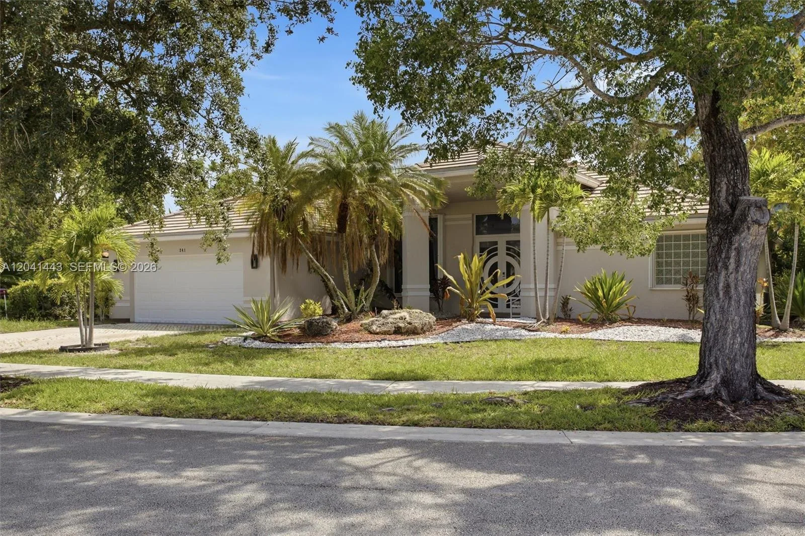 241 Fairmont Way, Weston, FL 33326