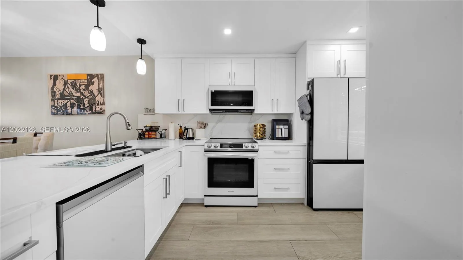 605 Oaks Dr # 502, Pompano Beach, FL 33069
