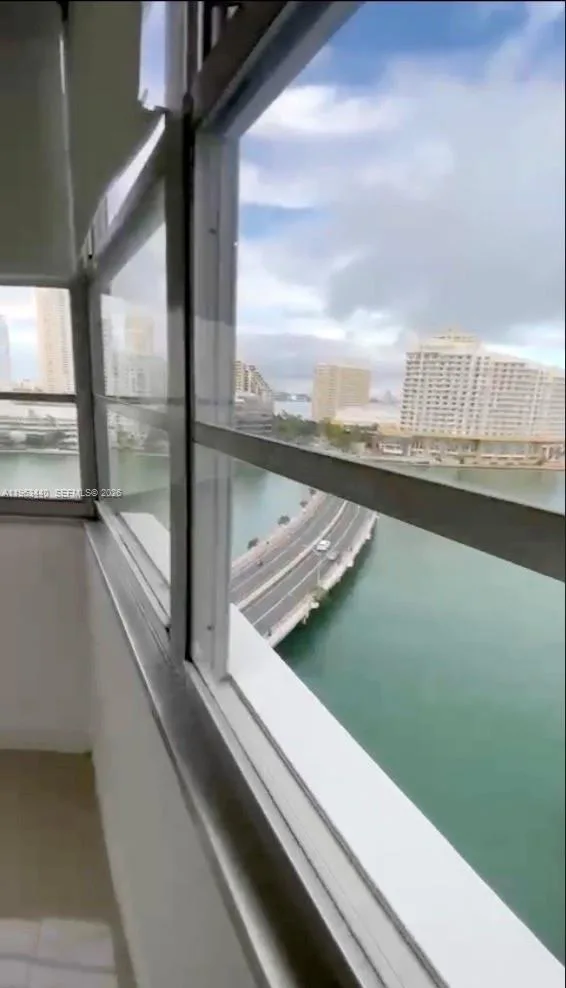 801 Brickell Bay Dr # 1470, Miami, FL 33131 photo 7