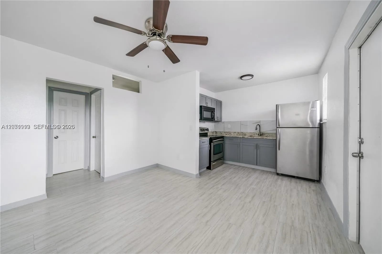 1281 NW 61st St # 31, Miami, FL 33142