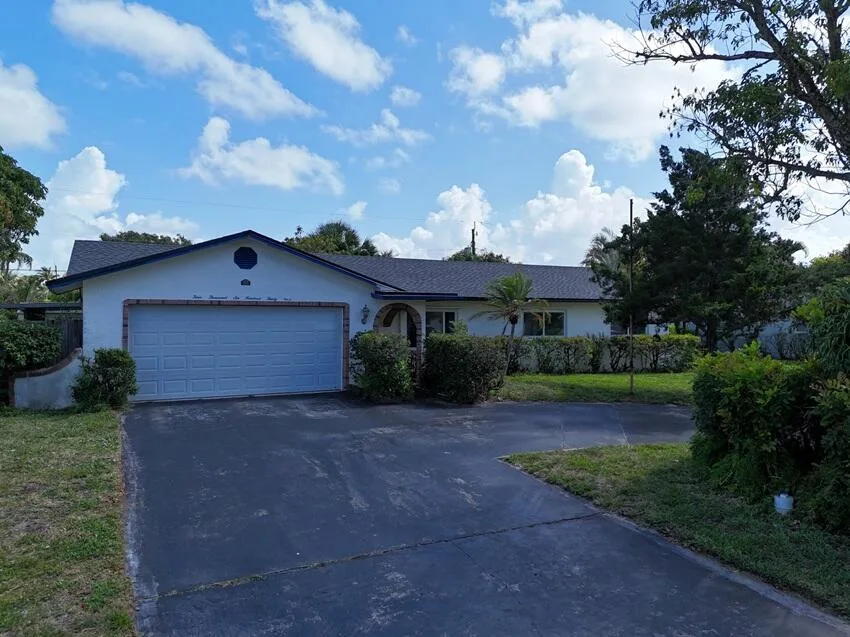 4639 Franwood Drive, Delray Beach, FL 33445