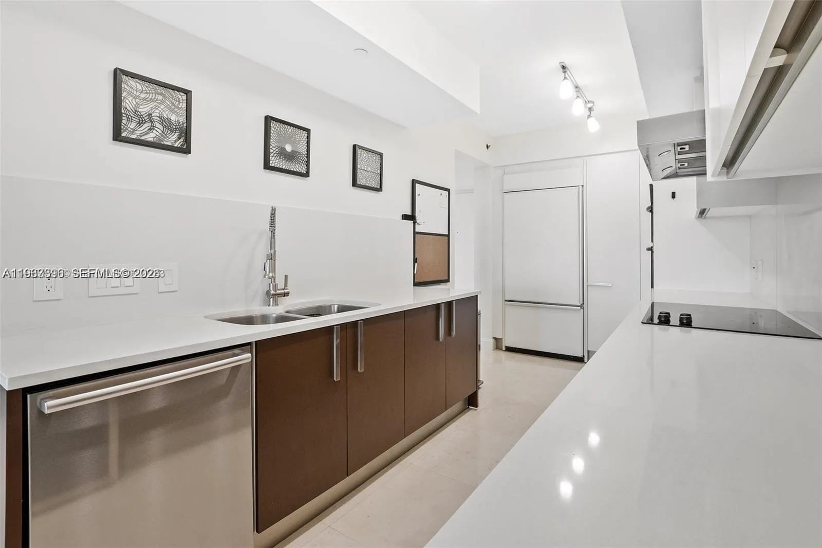 1800 S Ocean Dr # 3608, Hallandale Beach, FL 33009 photo 9
