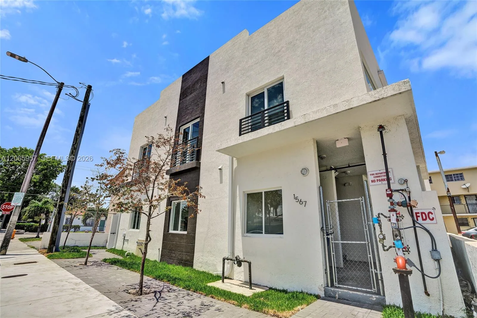 1567 NW 1st St # 6, Miami, FL 33125 photo 12
