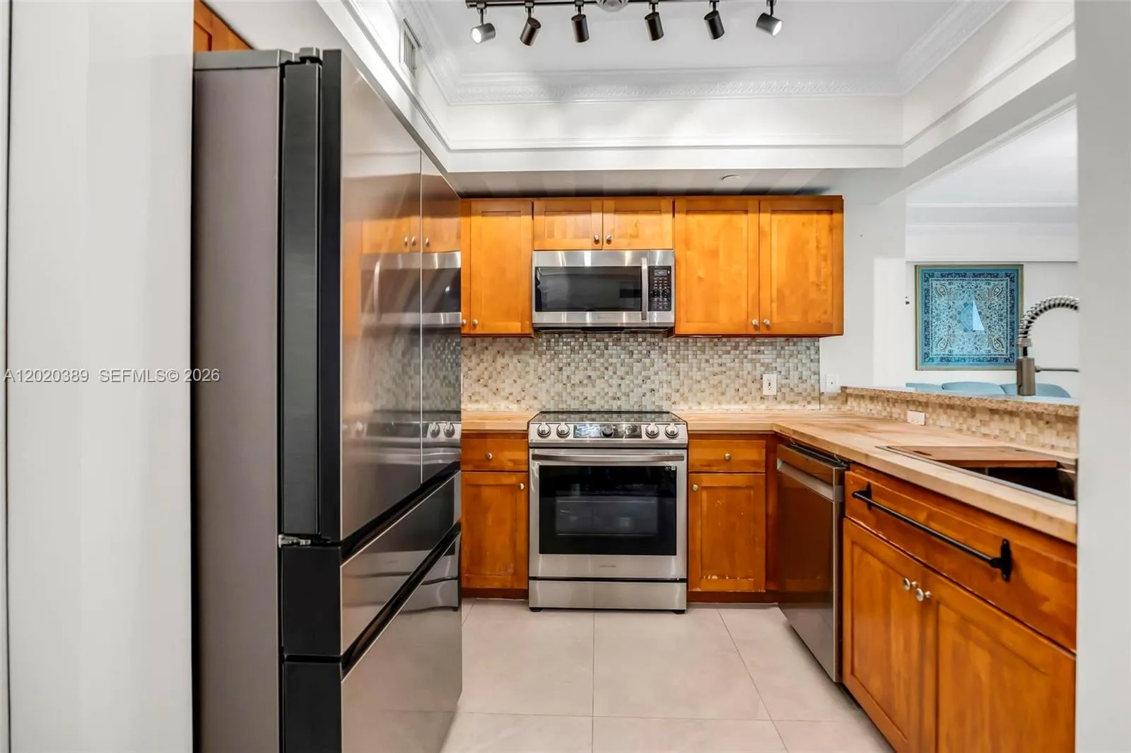 1723 SW 2nd Ave # 607, Miami, FL 33129 photo 3