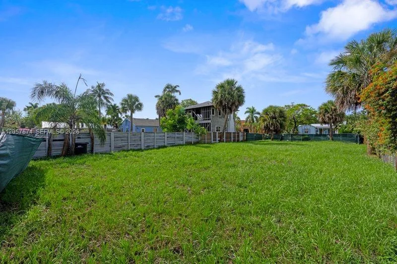 531 31st St, West Palm Beach, FL 33407 photo 5