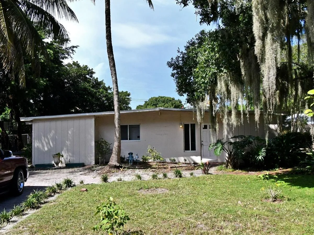 336 Borraclough Street, Fort Pierce, FL 34982