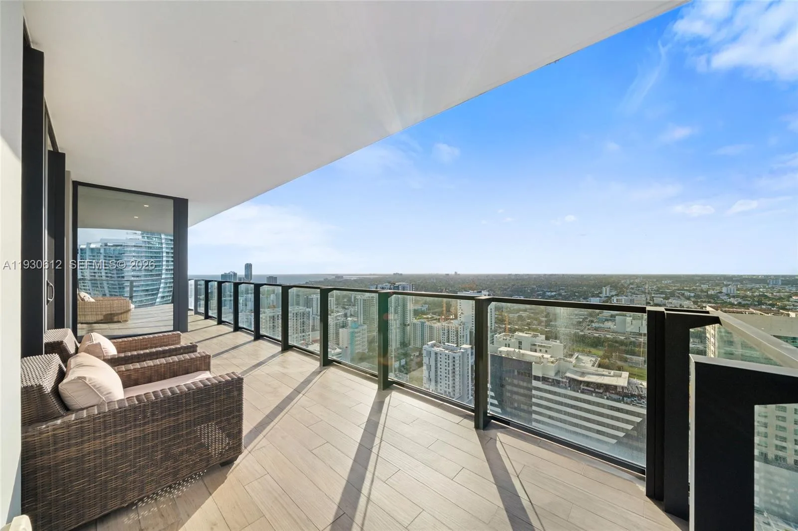 88 SW 7th St # 3212, Miami, FL 33130