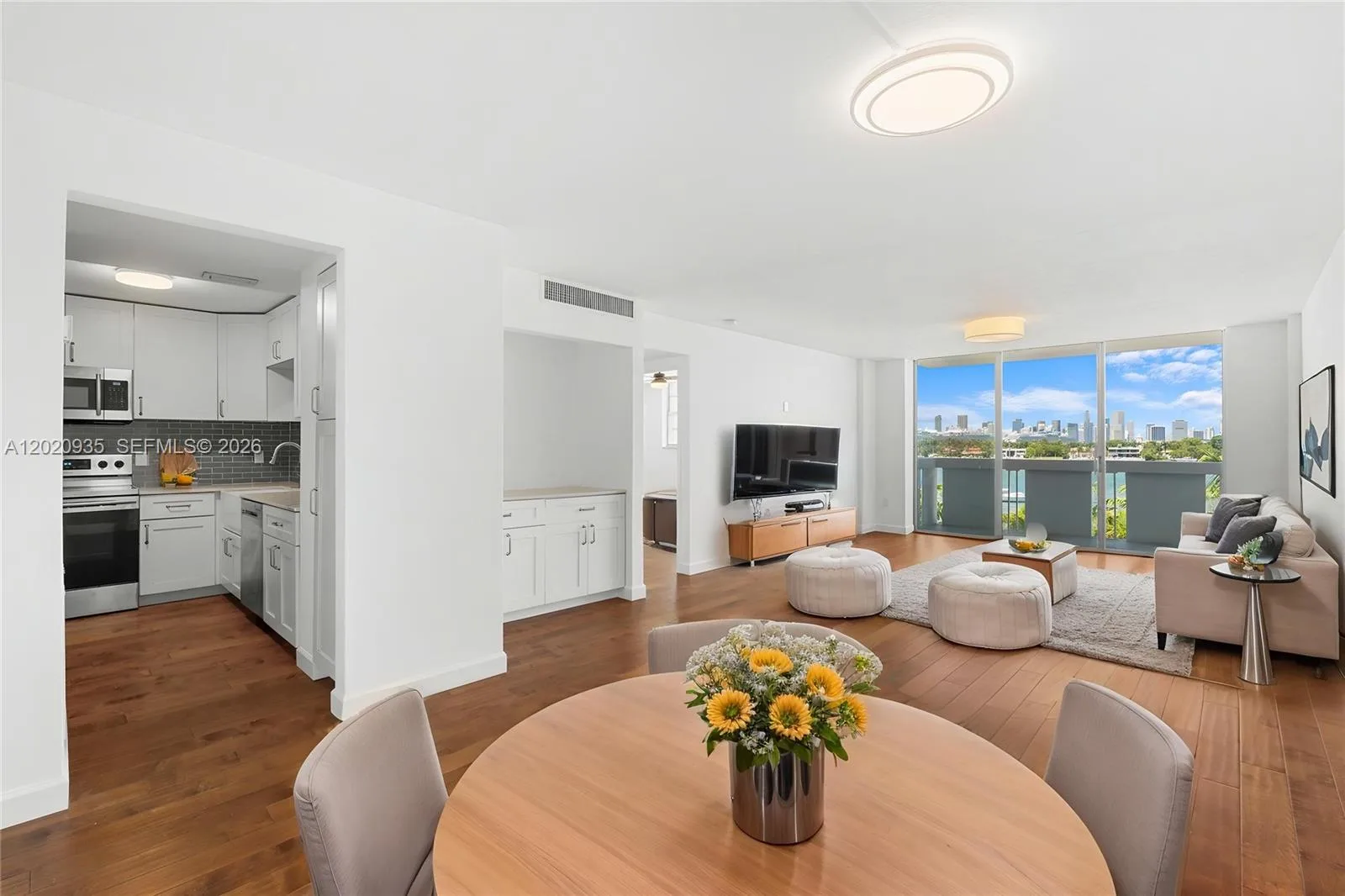 800 West Ave # 527, Miami Beach, FL 33139