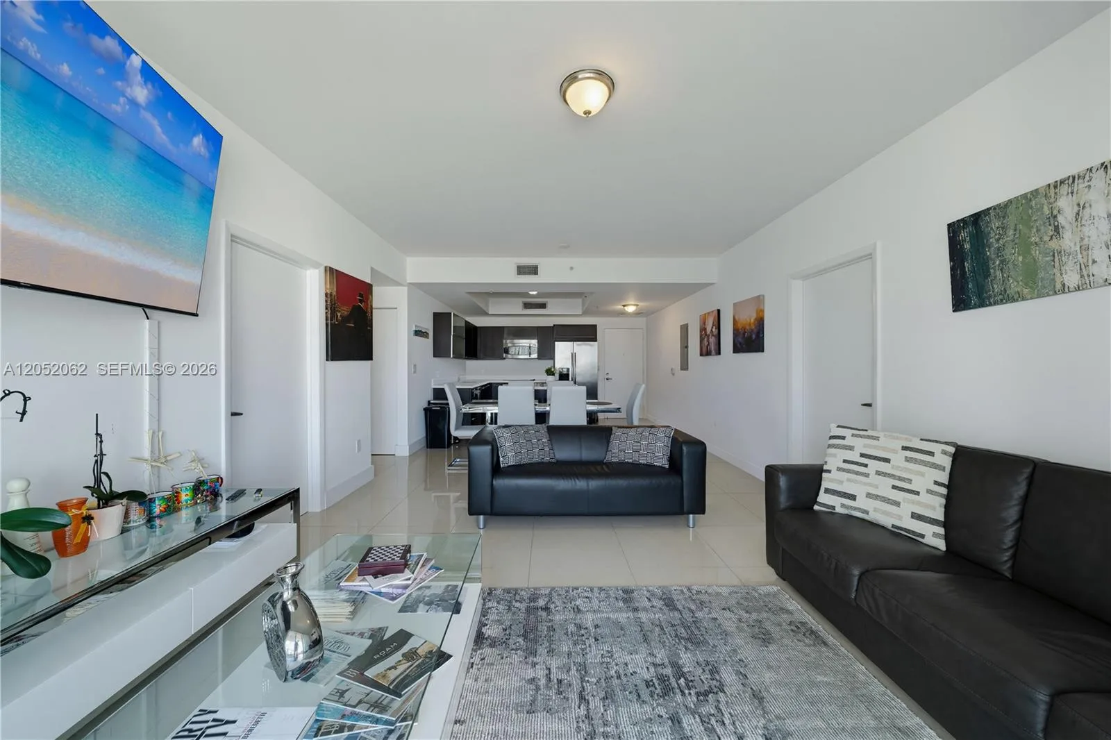 90 SW 3rd St # 3511, Miami, FL 33130 photo 2