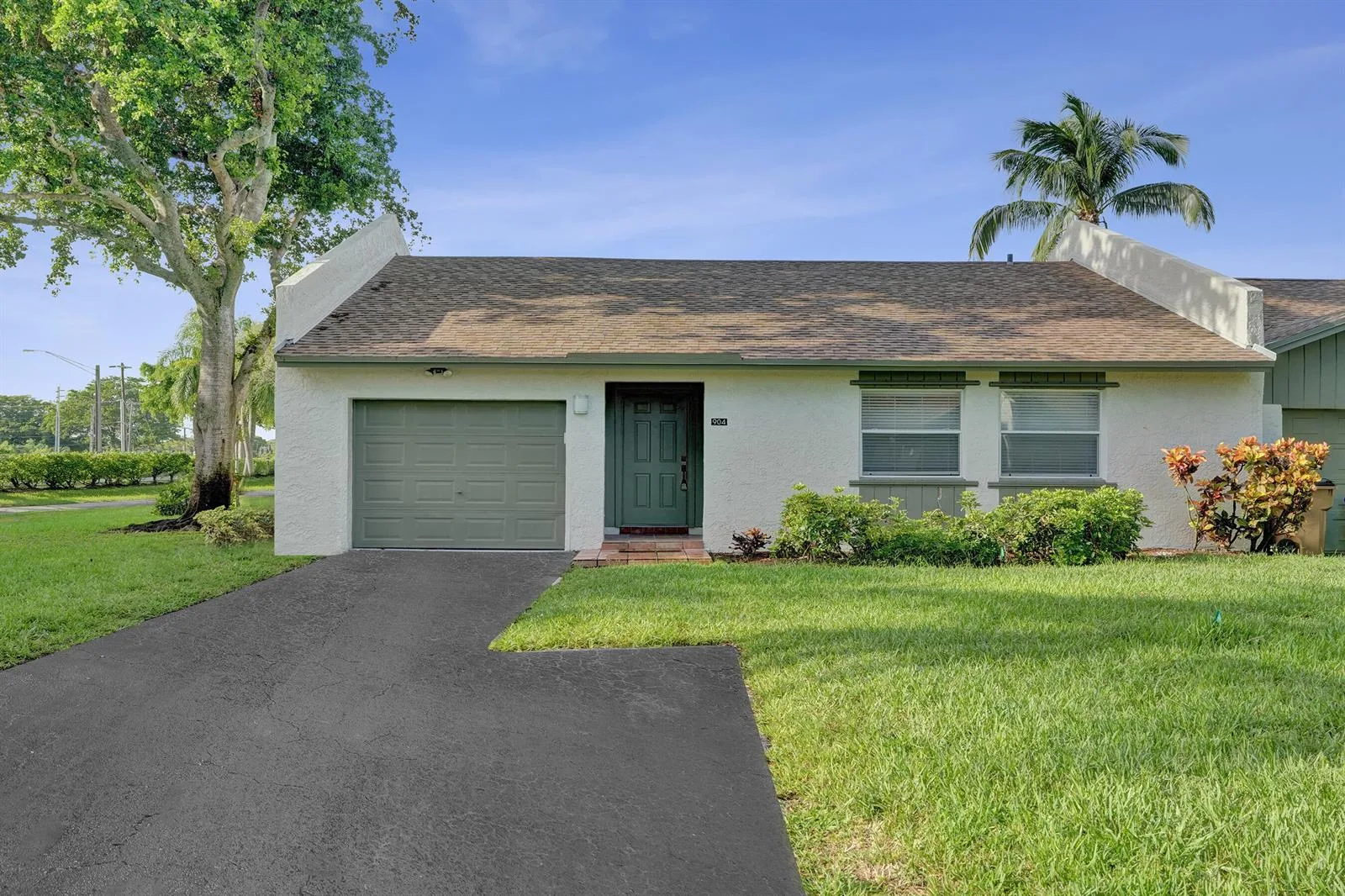 904 NW 51ST Street, Deerfield Beach, FL 33064 photo 7