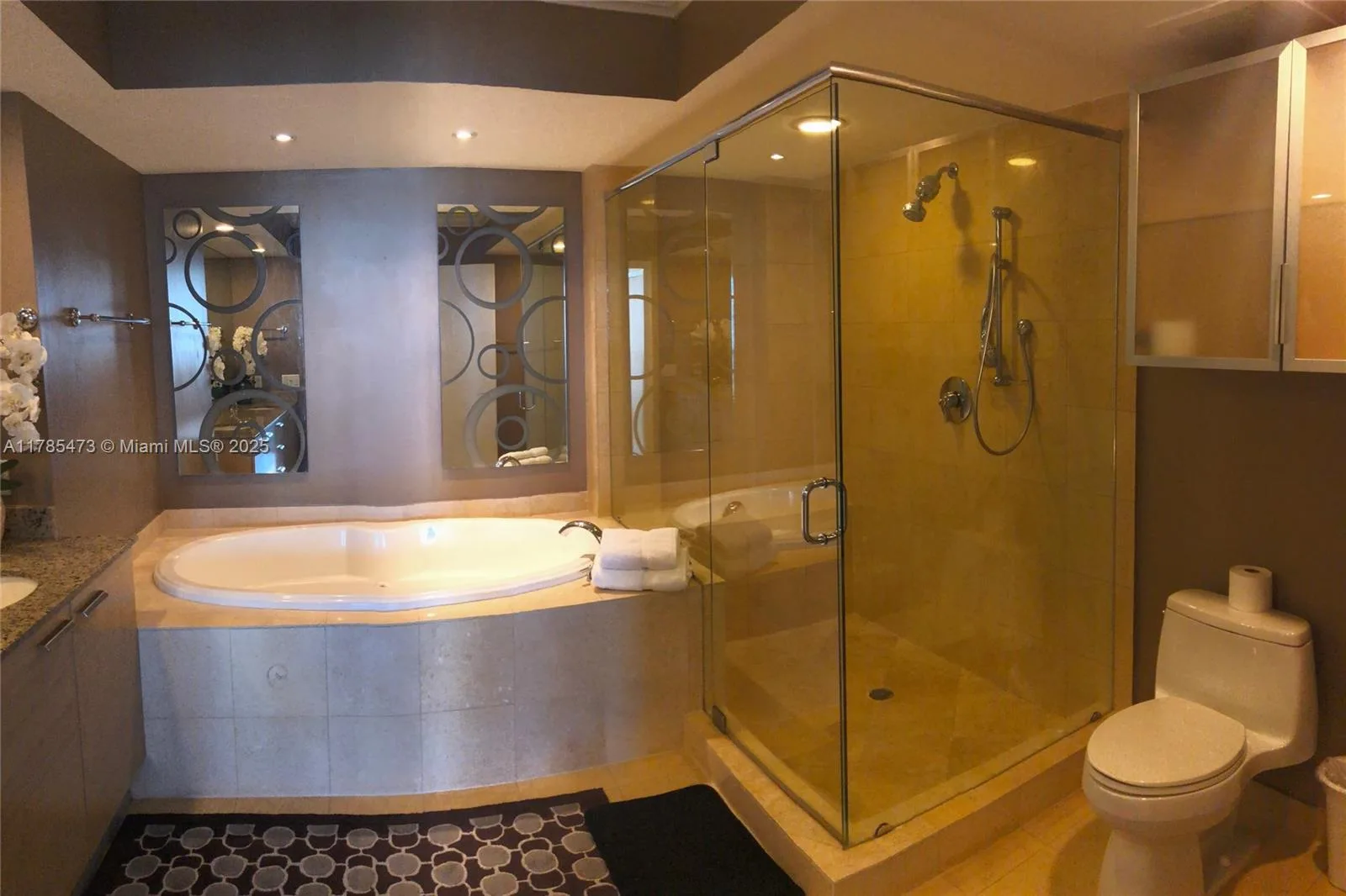 1830 S Ocean Dr # 1701, Hallandale Beach, FL 33009 photo 10