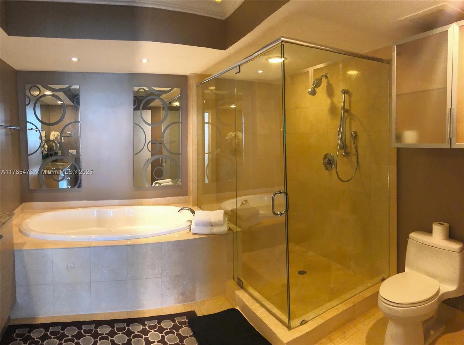 1830 S Ocean Dr # 1701, Hallandale Beach, FL 33009 photo 11