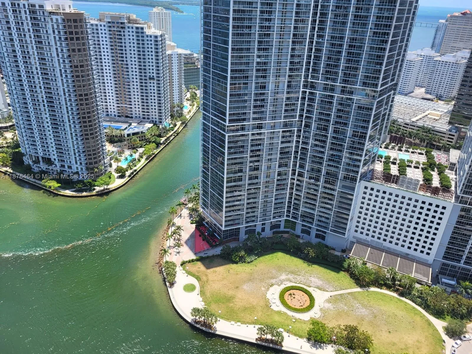 200 Biscayne Boulevard Way # 4203, Miami, FL 33131