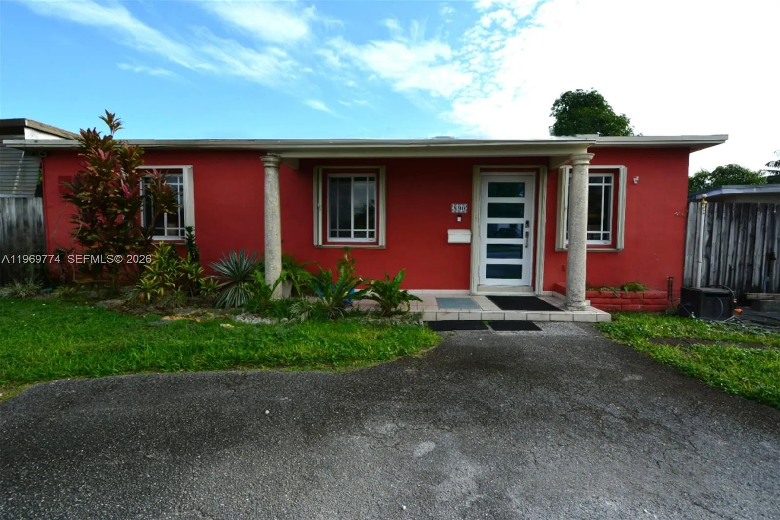 890 E 38th St, Hialeah, FL 33013 photo 3