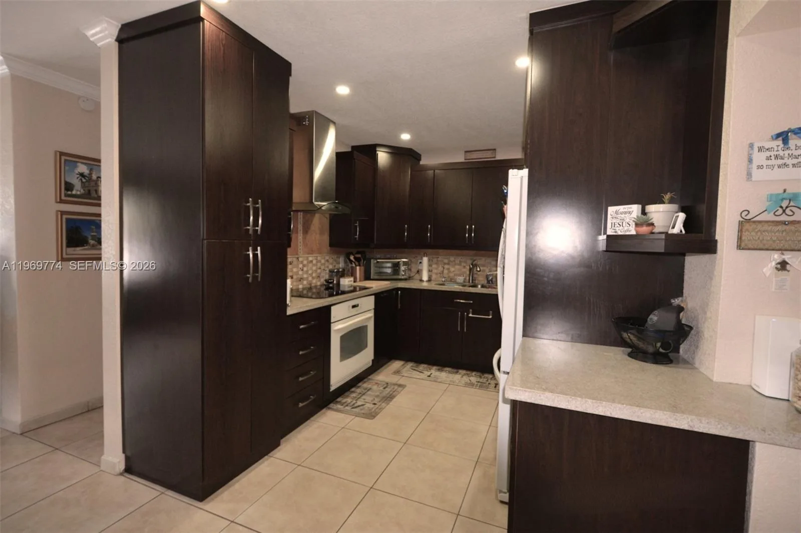 890 E 38th St, Hialeah, FL 33013 photo 7