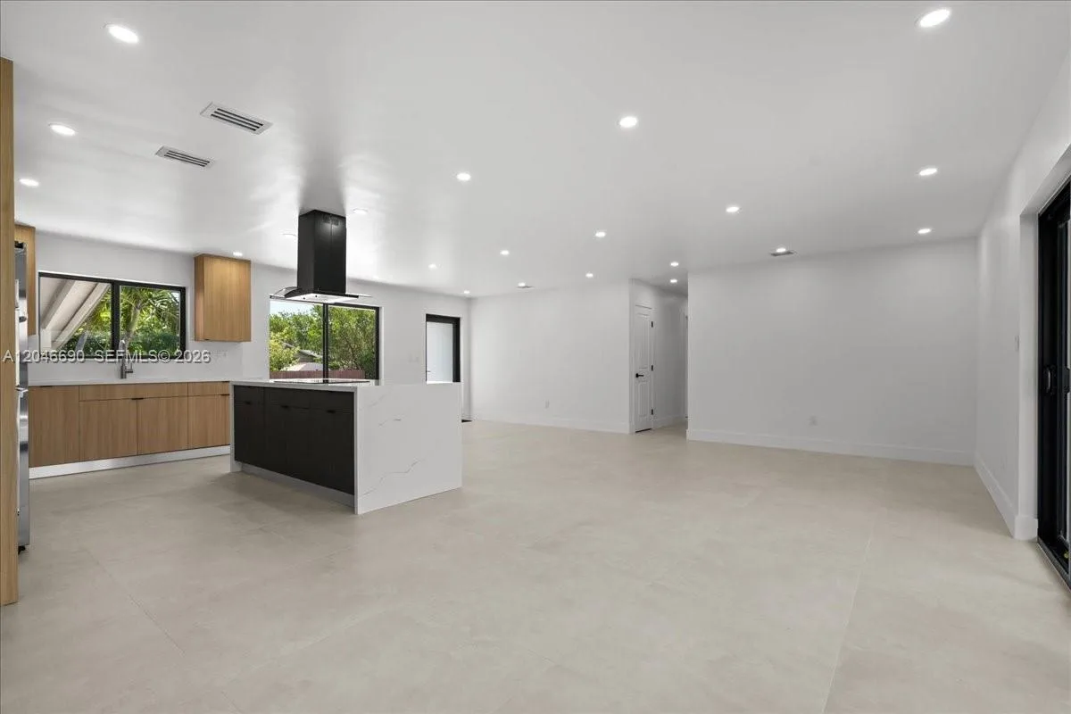 15920 SW 105th Ave, Miami, FL 33157 photo 6