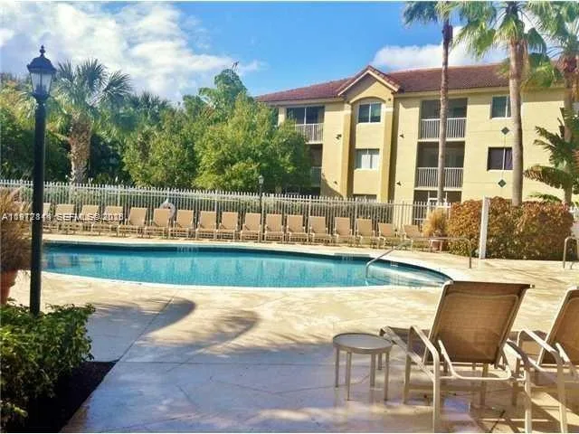 440 S Park Rd # 4-102, Hollywood, FL 33021 photo 5